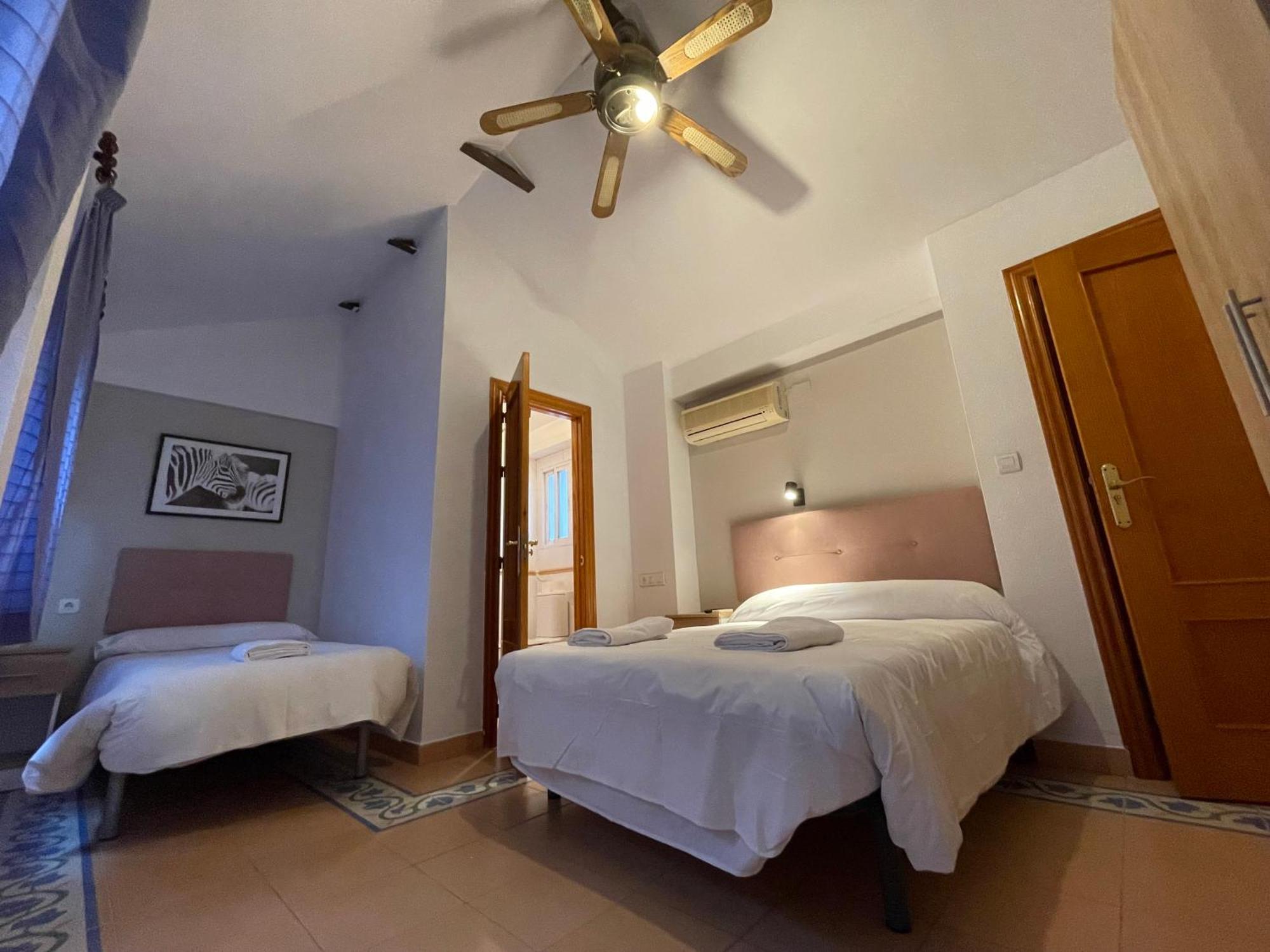 Suenos De Lorca Guest House グラナダ エクステリア 写真